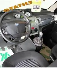 LANCIA Ypsilon 1.2 Silver TAX 0