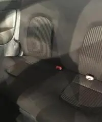 LANCIA Ypsilon 1.3 MJT 75 CV Argento