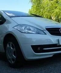 Mercedes-Benz A 160 A 160 CDI CAMBIO AUTOMATICO Mercedes-Benz A 160 A 160 CDI CAMBIO AUTOMATICO