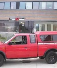 NISSAN King Cab PICK UP