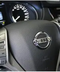 NISSAN Qashqai 1.5 dCi N-Connecta Navi Safety