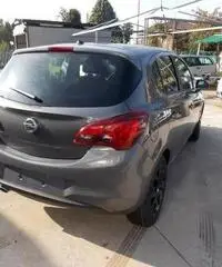 Opel Corsa 1.2 5 porte b-Color