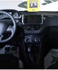 PEUGEOT 208 PureTech 82 5 porte Active