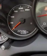 PORSCHE Cayenne 4.0 S Diesel PORSCHE Cayenne 4.0 S Diesel