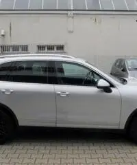 PORSCHE Cayenne 4.8 Turbo