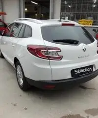 Renault Megane 1.5 dCi 110CV SporTour Limited