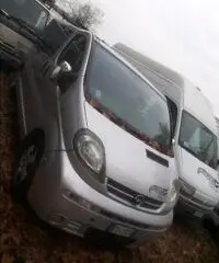 RENAULT Trafic T27 1.9 dCi/100CV PC-TN Combi opel vivaro