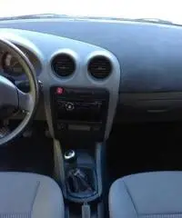 Seat ibiza 1.4 16v