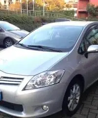 TOYOTA Auris 1.6 5 porte Sol