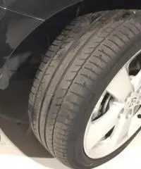 TOYOTA Auris 1.8 Hybrid 5 porte Active