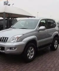 TOYOTA Land Cruiser 3.0 D-4D 16V cat 3 porte aut. Executive