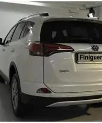 TOYOTA RAV 4 RAV4 2.5 Hybrid 2WD Lounge TOYOTA RAV 4 RAV4 2.5 Hybrid 2WD Lounge