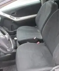 TOYOTA Yaris 1.0 3 porte Now