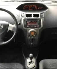 TOYOTA Yaris 1.4 D-4D DPF 5 porte M-MT Sol Autom.