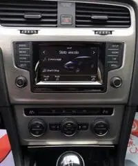 Volkswagen Golf 1.6TDI 5P BMT RADIO MEDIA Park ant&pos 110CV