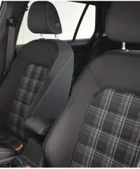 VOLKSWAGEN Golf GTD 2.0 TDI DSG 5p.