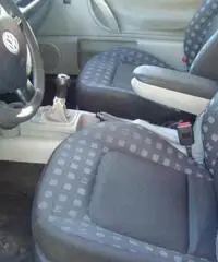 VOLKSWAGEN New Beetle 1.9 TDI