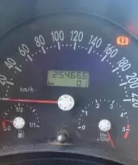 VOLKSWAGEN New Beetle 1.9 TDI