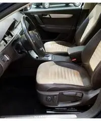 VOLKSWAGEN Passat Variant 2.0 TDI 170 DPF DSG BlueM.Tech