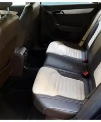 VOLKSWAGEN Passat Variant 2.0 TDI 170 DPF DSG BlueM.Tech