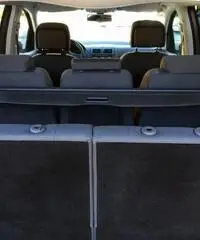 Volkswagen Touran 2.0TDI 140CV DSG Highline PARK POST Cruise Control