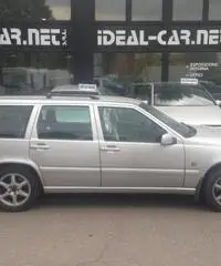 VOLVO V70 2.5 TDI