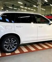 VOLVO XC90 D5 AWD Geartronic 7 posti Business Plus