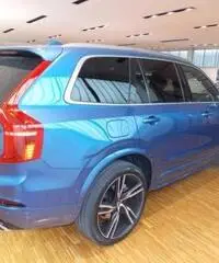 VOLVO XC90 D5 AWD Geartronic 7 posti R-design