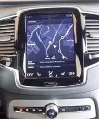 VOLVO XC90 D5 AWD Geartronic 7 posti R-design