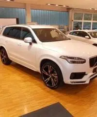 VOLVO XC90 D5 AWD Geartronic 7 posti R-design