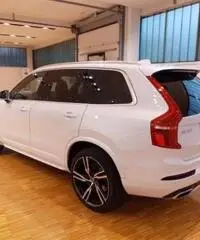 VOLVO XC90 D5 AWD Geartronic 7 posti R-design