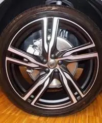 VOLVO XC90 D5 AWD Geartronic 7 posti R-design