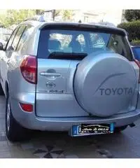 Toyota Rav4 2.2 D-4d 136cv SOL