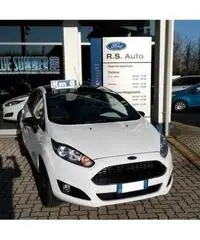 FORD Fiesta 1.5 TDCi 75CV 5 porte Black & White Edition