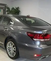 Lexus LS 600 Hybrid