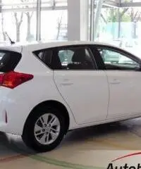 TOYOTA AURIS 1.8 HYBRID AUTOMATICA MOD.RESTYLING
