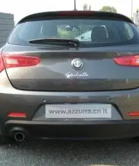 ALFA ROMEO Giulietta 1.6 JTDm-2 105 CV Distinctive
