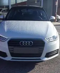 Audi A1 SB 1.4 tdi con NAVI e OPTIONAL
