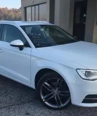 AUDI A3 SPB 2.0 TDI 150CV QUATTRO NAVI/XENO/PELLE AUDI A3 SPB 2.0 TDI 150CV QUATTRO NAVI/XENO/PELLE