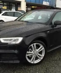AUDI A3 SPB 2.0 TDI Sport S line Tetto+Fari LED+