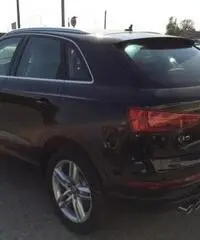 AUDI Q3 2.0 TDI 150 CV Sport +Navi +Xenon +