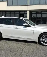 BMW 318 dA Touring +Navig +Autom +