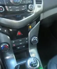 CHEVROLET Cruze 1.7 Diesel Station Wagon LTZ CHEVROLET Cruze 1.7 Diesel Station Wagon LTZ