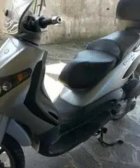 Scooter Piaggio Beverly 200