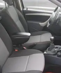 DACIA Duster 1.5 dCi 110CV 4x4 Lauréate