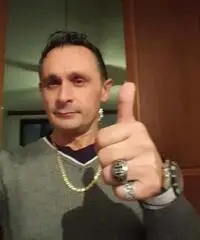 Cerco donna seria Cerco donna seria