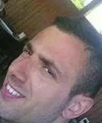 CERCASI RAGAZZA SERIA CERCASI RAGAZZA SERIA