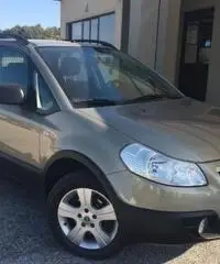 FIAT Sedici 1.9 MJT 4x4 FIAT Sedici 1.9 MJT 4x4