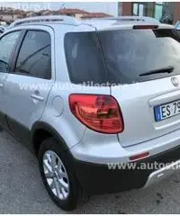 FIAT Sedici 2.0 MJT 16V DPF 4x4 Emotion