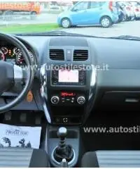 FIAT Sedici 2.0 MJT 16V DPF 4x4 Emotion